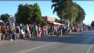 Türk tatilcilerden Yunanistanın Midilli Adasına Kurban Bayramı akını