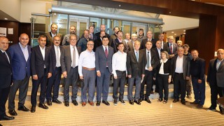 Türk zeytinyağı sektörü dökme ve varilli ihracat yasağının kaldırılmasını istedi 50 bin ton kota çıktı