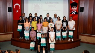 Türkiye Birincisi Olan 16 Öğrenciye Ödülleri Verildi