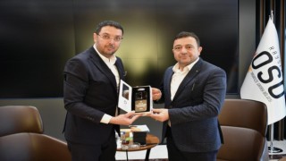 Türkiyenin Yeni Akıllı Cep Telefonu OVION, Kayseri OSB yönetimine tanıtıldı