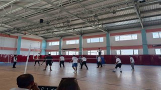 Tut ilçesinde voleybol turnuvası düzenlendi