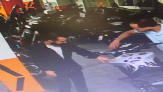 Üsküdarda satın almak istediği motosikleti test sürüşü sırasında çaldı