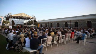 Usta Şair Nazım Hikmet Eyüpsultanda anıldı