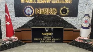 Uyuşturucu Tacirlerine Darbe: İstanbul'da 373 Kg Kokain Ele Geçirildi!
