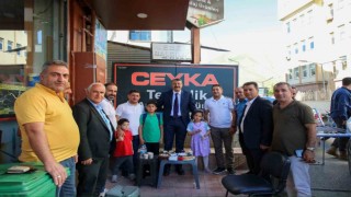 Vali Çelik vatandaşlarla bir araya geldi