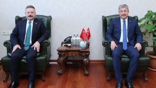 Vali Yılmaz’dan Eski Görev Yerine Ziyaret