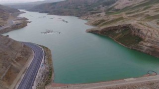 Vanda rekor yağışlar barajları tamamen doldurdu