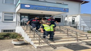 Yalova ve İstanbulda hapis cezaları nedeniyle aranan 2 zanlı yakalandı
