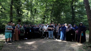 Yaşlılar YADEMle yeşilin tonları arasında gezintiye çıktı