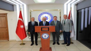 Yıldırım memleketi Erzincanda ziyaretlerde bulundu
