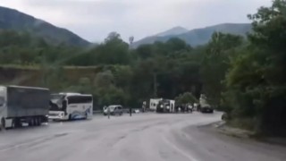Yolcu otobüsü tırla çarpıştı: 2 ölü, 4ü ağır 30 yaralı