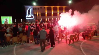 Yüzlerce kişi tek yürek oldu