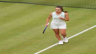 Zeynep Sönmez Wimbledonda elemelerin final turuna yükseldi