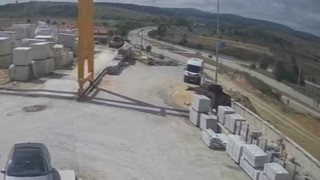 12 kişinin yaralandığı kaza kamerada