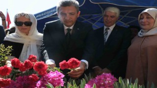 15 Temmuz Demokrasi ve Milli Birlik Günü etkinlikleri şehit mezarlarını ziyaret ile başladı