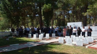 15 Temmuz şehidi Ağaroğlu, mezarı başında anıldı