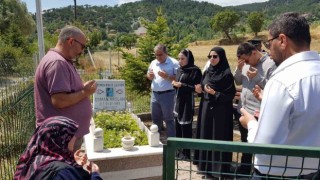 15 Temmuz şehidi kabri başında anıldı