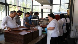 153 restoranların üçüncüsü Kent Parkta açıldı