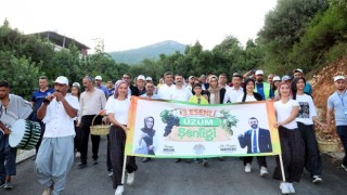 3. Geleneksel Esenli Üzüm Şenliği Coşkuyla Kutlandı