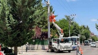 5inci kattan düşmüştü, hastanede hayatını kaybetti