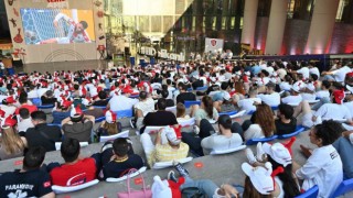 A Milli Takımın çeyrek final mücadelesi dev ekranda