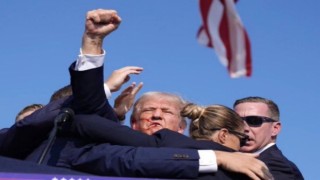 ABD eski başkanı Trumpa mitingde konuşma yaptığı sırada suikast girişimi