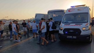 Açılan arka kapağının kapatılması için duran kamyonet faciaya sebep oldu: 1 ölü, 3 yaralı