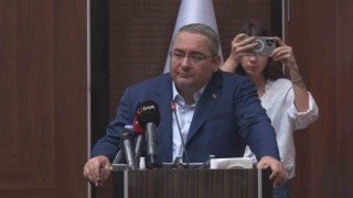 Acılı anne Keçiören Belediye Başkanı Özarslandan yardım istedi