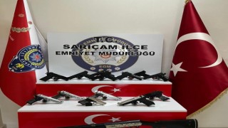 Adanada 14 ruhsatsız silah ele geçirilirken aranan 31 kişi yakalandı