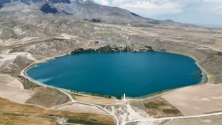 Adilcevazdaki göller dron ile görüntülendi