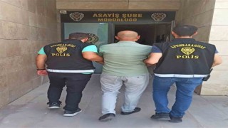 Afyonkarahisarda cebir, tehdit veya hile kullanarak kişiyi hürriyetinden yoksun kılma suçundan aranan şahıs yakalandı