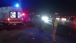 Ağabey, kardeş ve çocuklarının öldüğü kaza güvenlik kamerasında