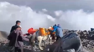 Ağrı Dağında hayatını kaybeden dağcıların cenazeleri 5 gün sonra indirildi