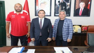 Ağrıda Fabrika Voleybol Okulu açılıyor