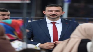 AK Parti Düzce İl Gençlik Kolları Başkanı Küçük yaş haddinden dolayı görevinden ayrıldı