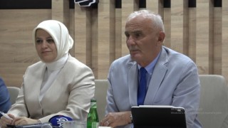 AK Parti Genel Başkan Yardımcısı Yılmaz Ağrıda