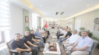 AK Partiden Vali Aktaşa veda ziyareti