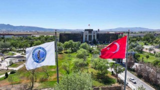 AKÜ, Türkiyedeki Birinci Sırasını Korumaya Devam Ediyor