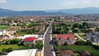 Akyazıda 9 kilometrelik arter yeni yüzüyle hizmette