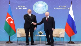 Aliyev ve Putin, Astanada görüştü