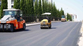Altınşehir Mahallesinde yollar asfaltlanıyor
