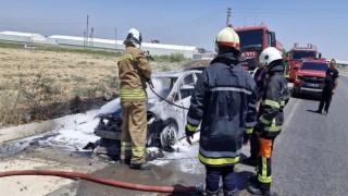 Antakyada yanan araç kullanılmaz hale geldi