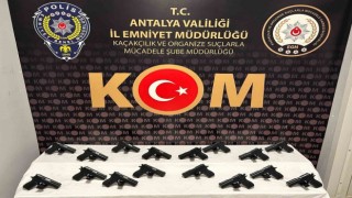 Antalyada silah ticareti operasyonu: 1 tutuklama
