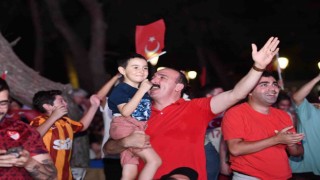 Antalyada Türkiye-Avusturya maçı dev ekranda izlenecek