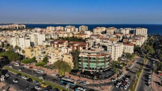 Antalyada yüksek faiz ve konut fazlalığı fiyatları düşürdü