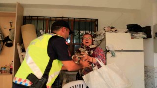 Antalyadaki orman yangınında 7 ev boşaltıldı