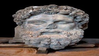 Aphrodisiasta benzersiz bir keşif: Kolosal Zeus Başı