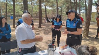 Atlı polisler orman yangınlarına karşı vatandaşları uyardı