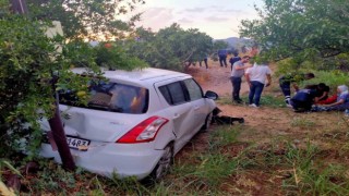 Aydında otomobil tarlaya uçtu: 2 yaralı