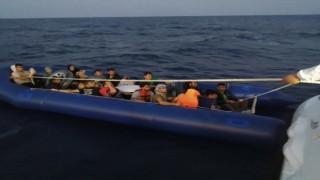 Ayvacık açıklarında 49 kaçak göçmen kurtarıldı